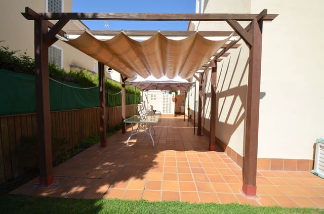 5 camera da letto Appartamento in vendita in Isla Canela, Ayamonte con piscina garage - 600.000 € (Rif: 8016563)