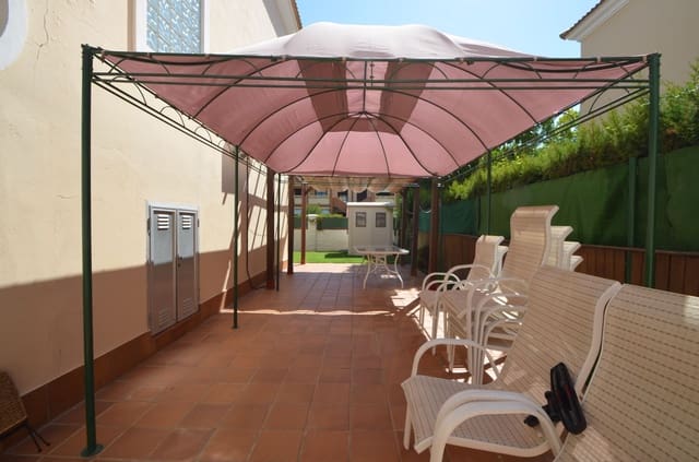 5 camera da letto Appartamento in vendita in Isla Canela, Ayamonte con piscina garage - 600.000 € (Rif: 8016563)