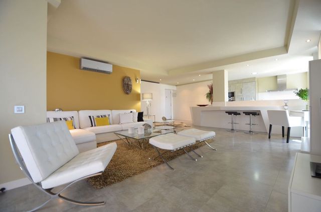 3 soveværelse Lejlighed til salg i Ayamonte med swimmingpool garage - € 690.000 (Ref: 8174076)