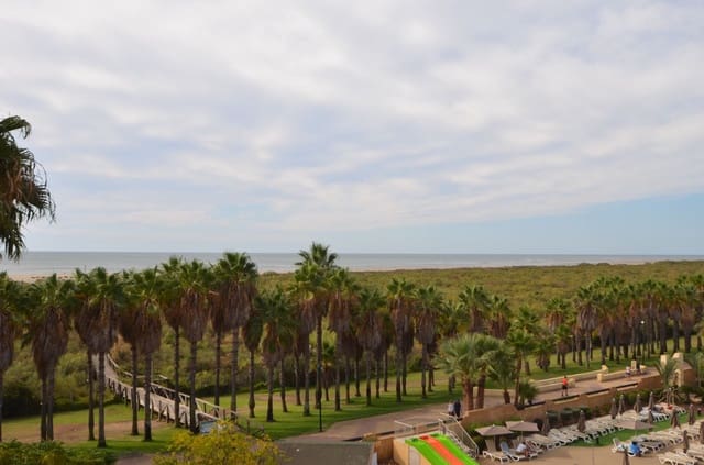 2 bedroom Apartment for sale in Ayamonte with pool garage - € 280,000 (Ref: 9228143)