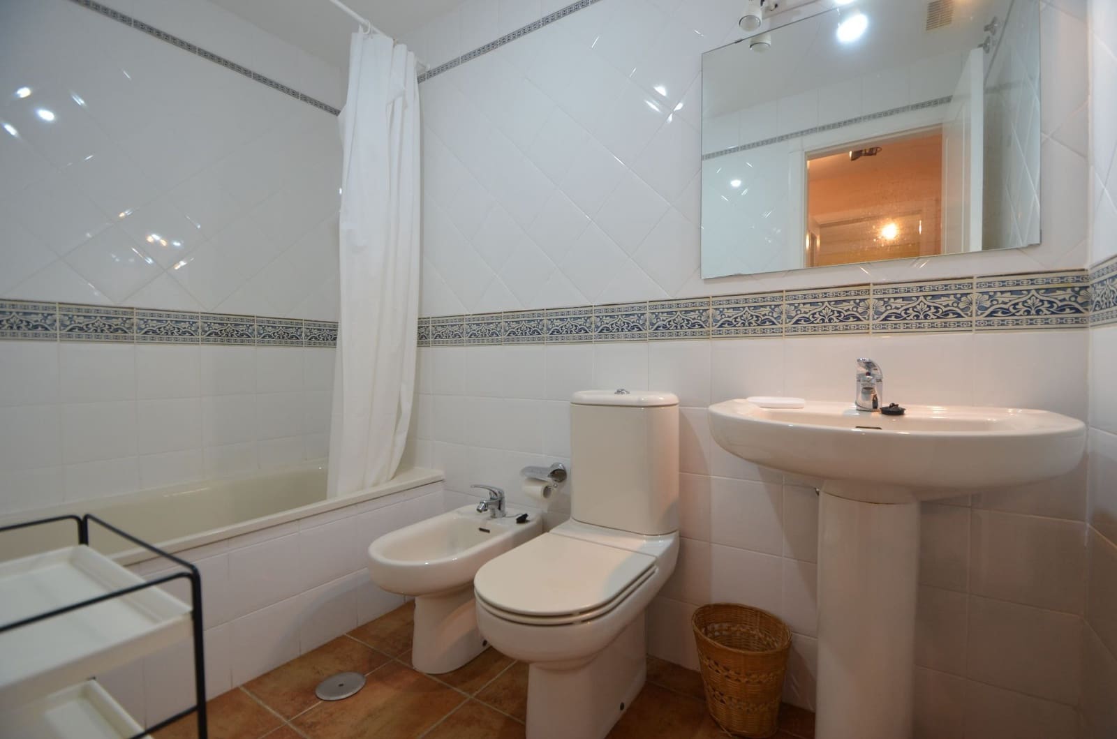 2 bedroom Apartment for sale in Ayamonte with pool garage - € 249,000 (Ref: 9521198)