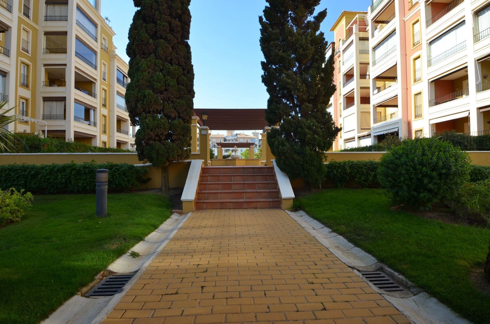 2 bedroom Apartment for sale in Ayamonte with pool garage - € 249,000 (Ref: 9521198)