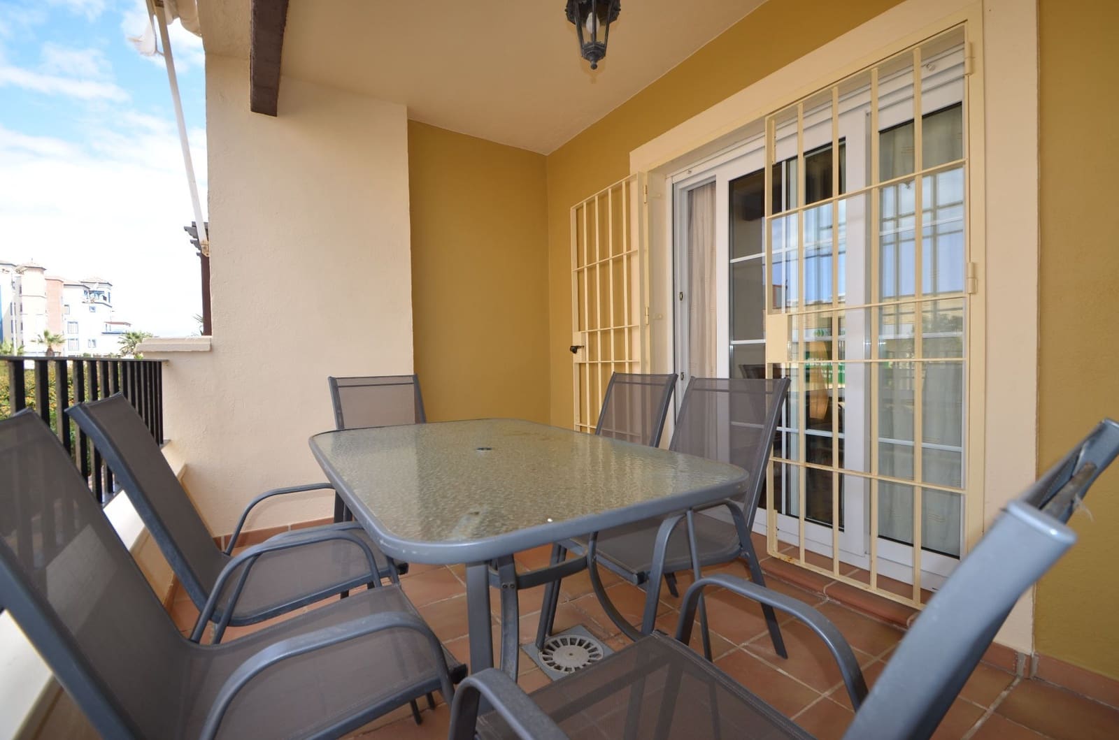 2 slaapkamer Appartement te koop in Ayamonte met zwembad garage - € 230.000 (Ref: 9828233)