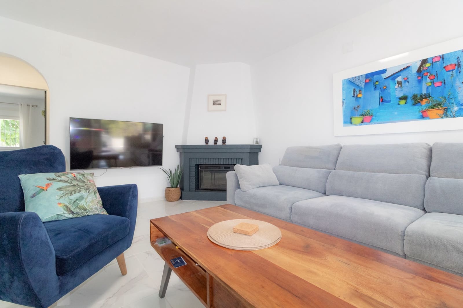 Casa de 4 habitaciones en Villamartin en venta con piscina - 325.000 € (Ref: 10012495)