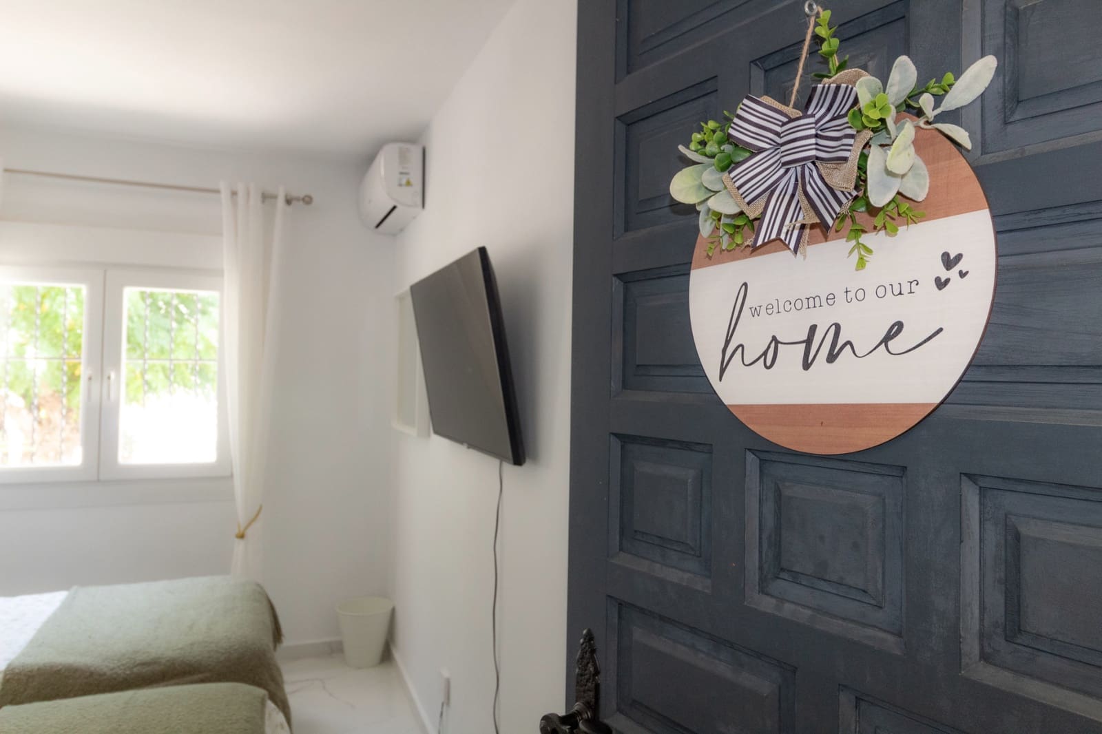 Casa de 4 habitaciones en Villamartin en venta con piscina - 325.000 € (Ref: 10012495)