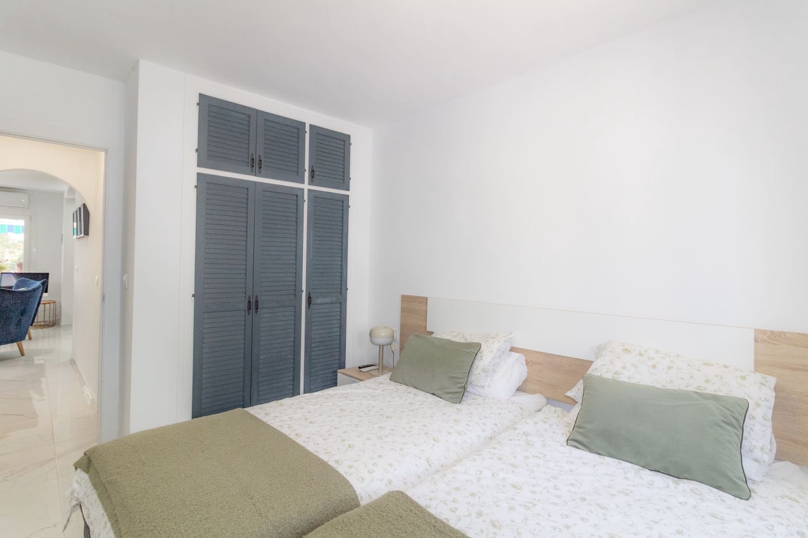 Casa de 4 habitaciones en Villamartin en venta con piscina - 325.000 € (Ref: 10012495)
