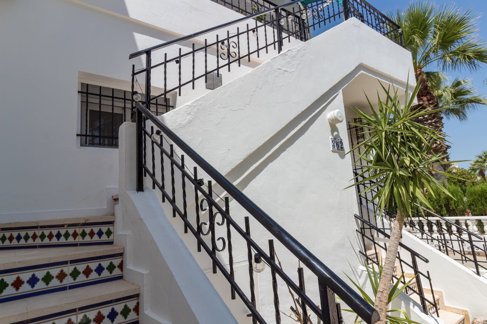 Casa de 4 habitaciones en Villamartin en venta con piscina - 325.000 € (Ref: 10012495)