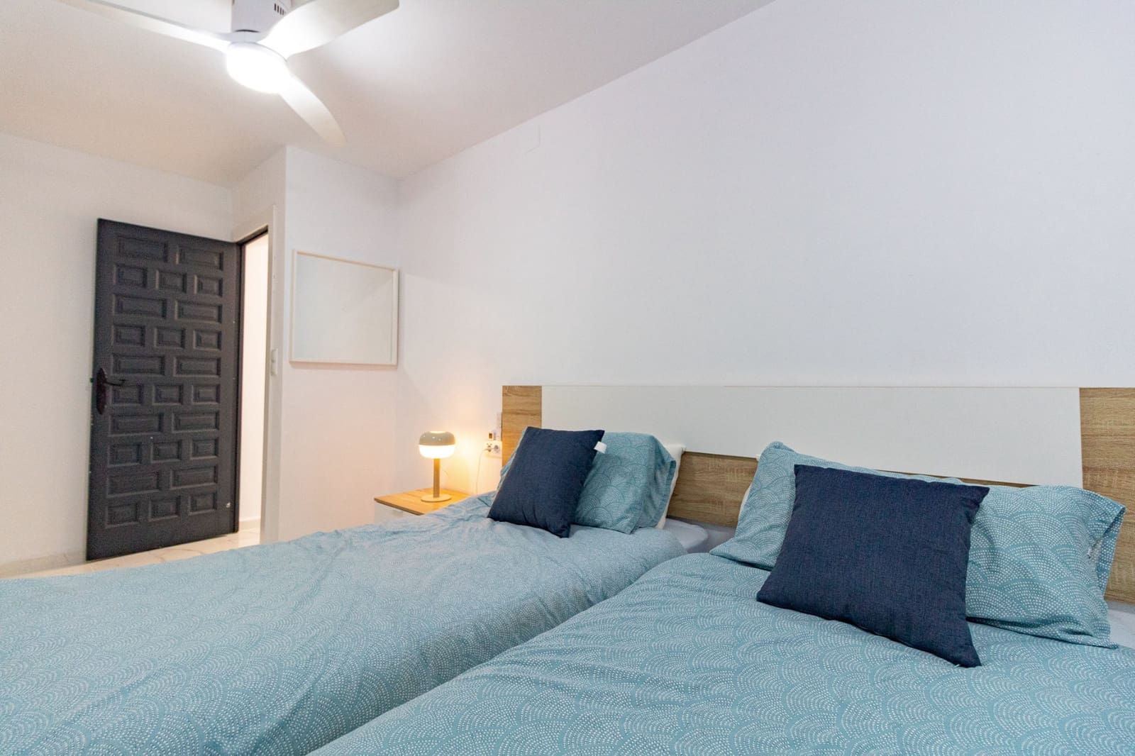 Casa de 4 habitaciones en Villamartin en venta con piscina - 325.000 € (Ref: 10012495)