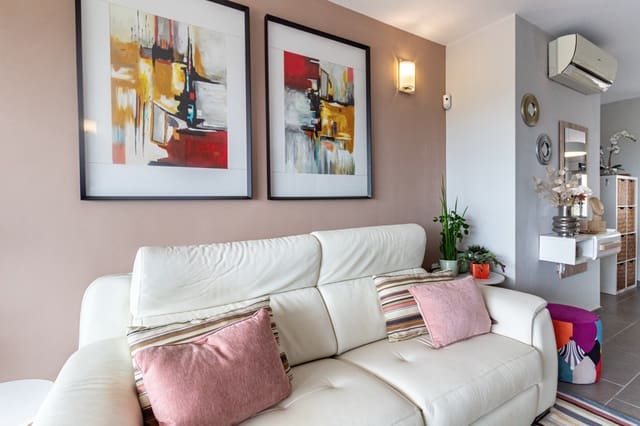 2 soverom Leilighet til salgs i Villamartin, Orihuela med svømmebasseng - € 239 000 (Ref: 10019719)
