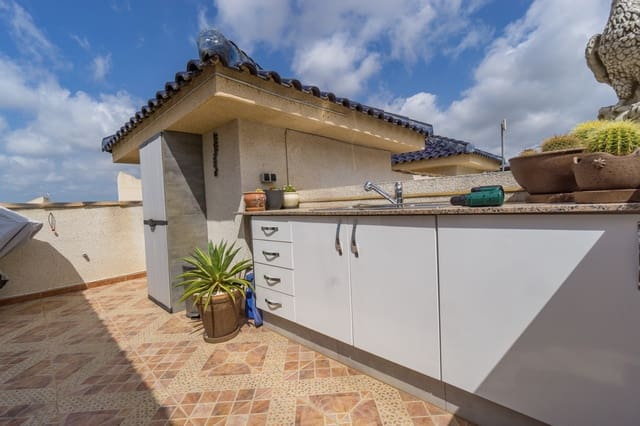 Adosado de 3 habitaciones en Benimar, Benijófar en venta con piscina - 249.000 € (Ref: 10021215)