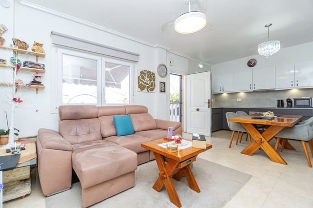 Adosado de 3 habitaciones en Benimar, Benijófar en venta con piscina - 249.000 € (Ref: 10021215)