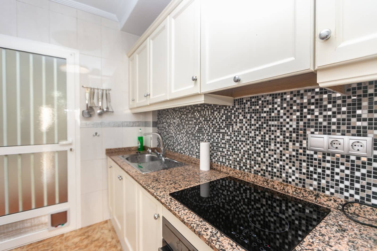 2 bedroom Apartment for rent in Orihuela Costa with pool - € 850 (Ref: 10021216)