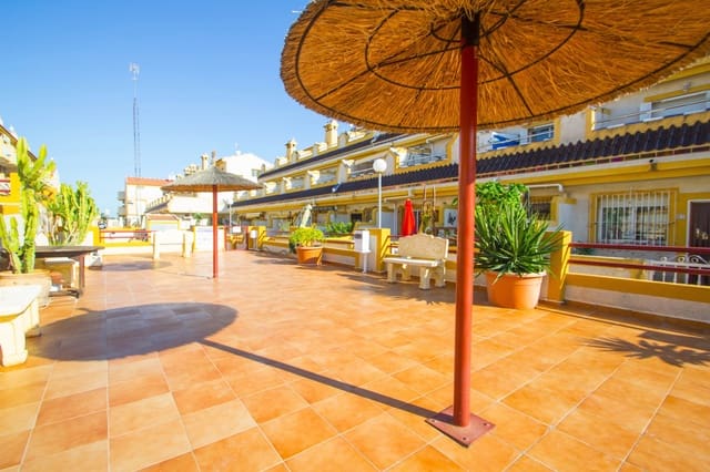 3 sovrum Hus till salu i Playa Flamenca, Orihuela med pool - 199 000 € (Ref: 10034246)