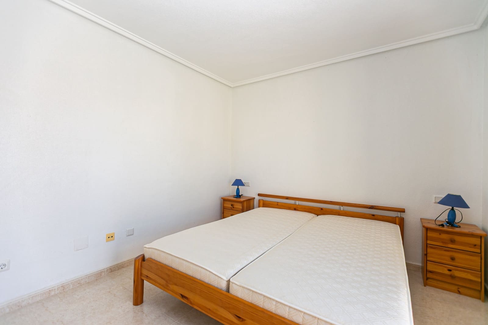 3 bedroom Townhouse for sale in Dona Pepa with pool - € 229,000 (Ref: 10045883)