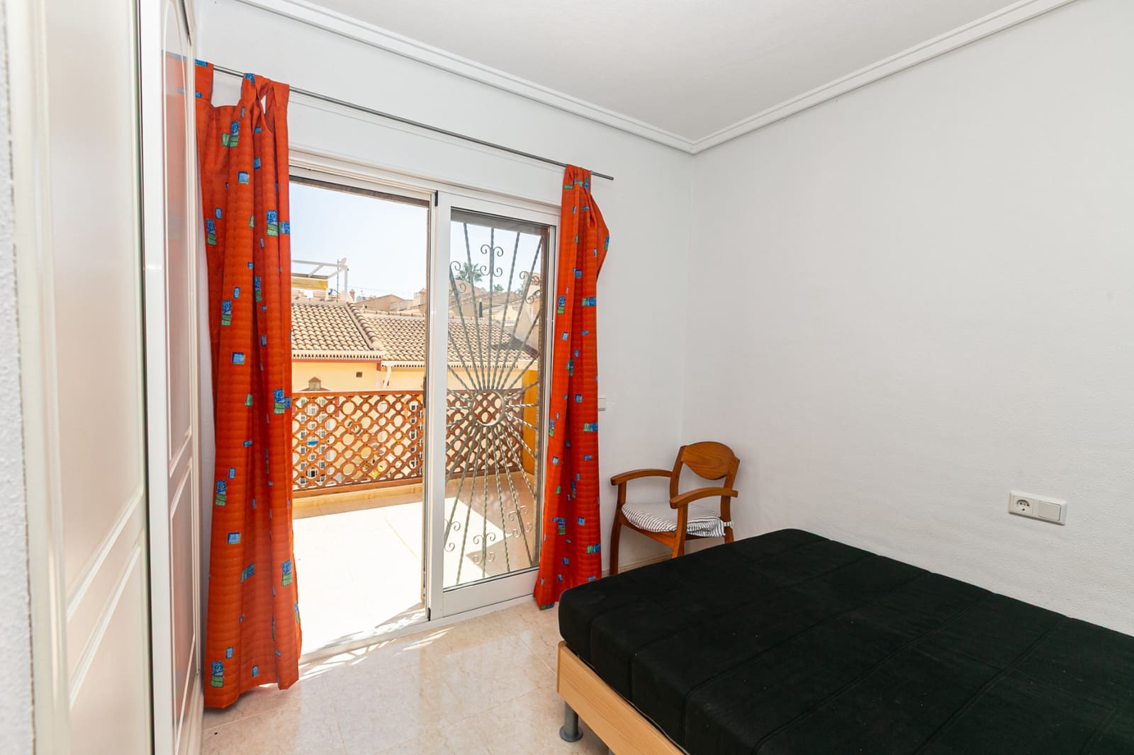 3 bedroom Townhouse for sale in Dona Pepa with pool - € 229,000 (Ref: 10045883)