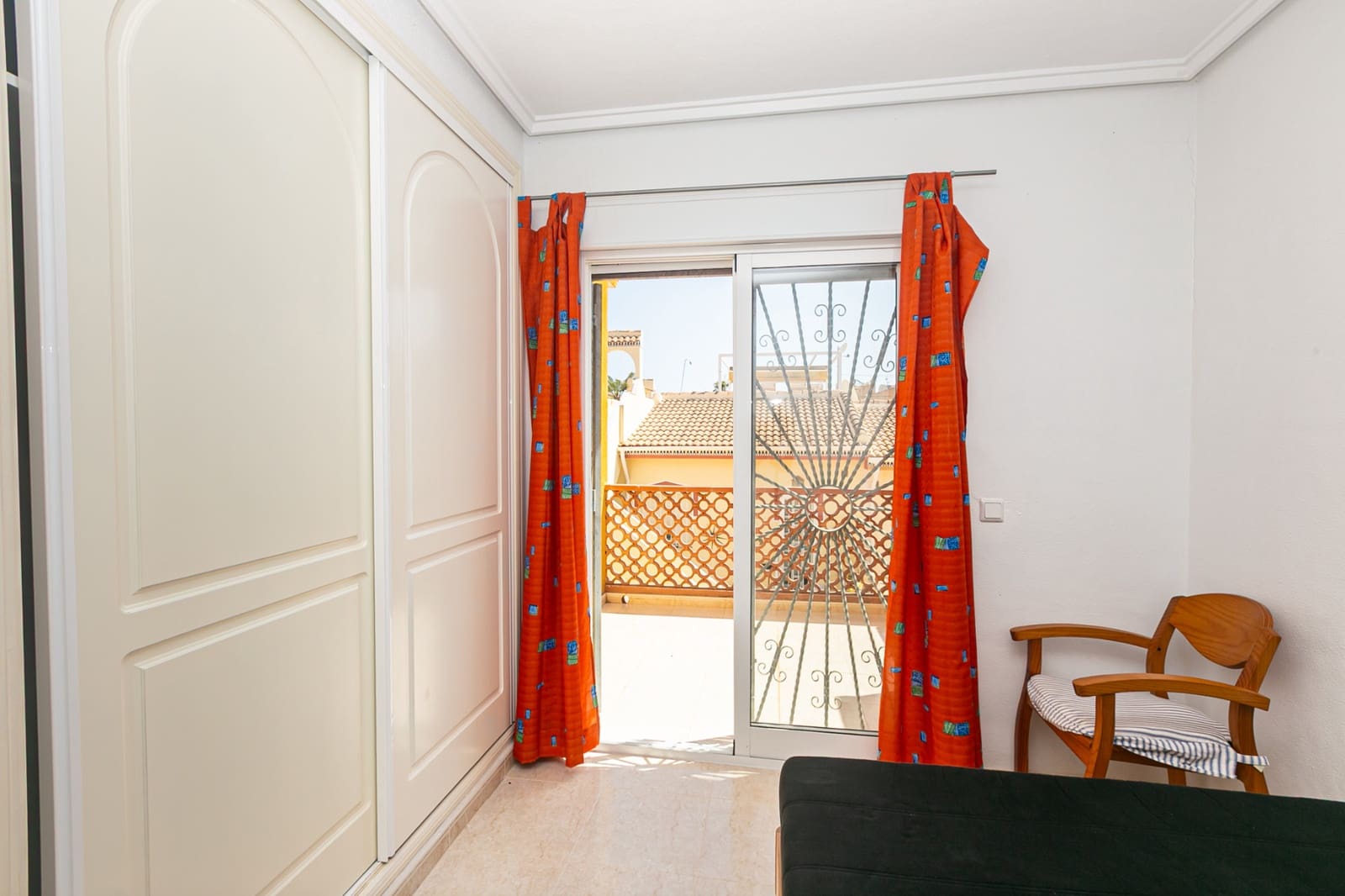 3 bedroom Townhouse for sale in Dona Pepa with pool - € 229,000 (Ref: 10045883)