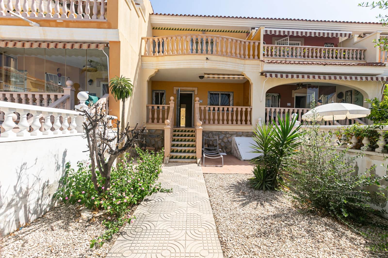 3 bedroom Townhouse for sale in Dona Pepa with pool - € 229,000 (Ref: 10045883)