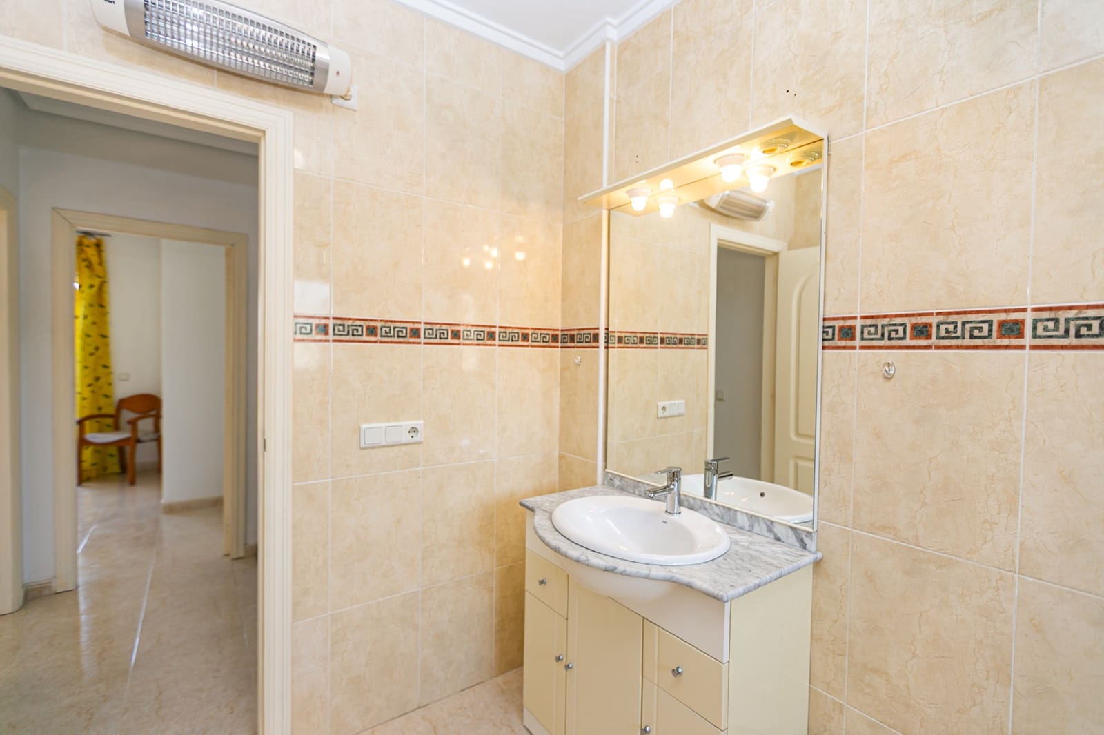 3 bedroom Townhouse for sale in Dona Pepa with pool - € 229,000 (Ref: 10045883)