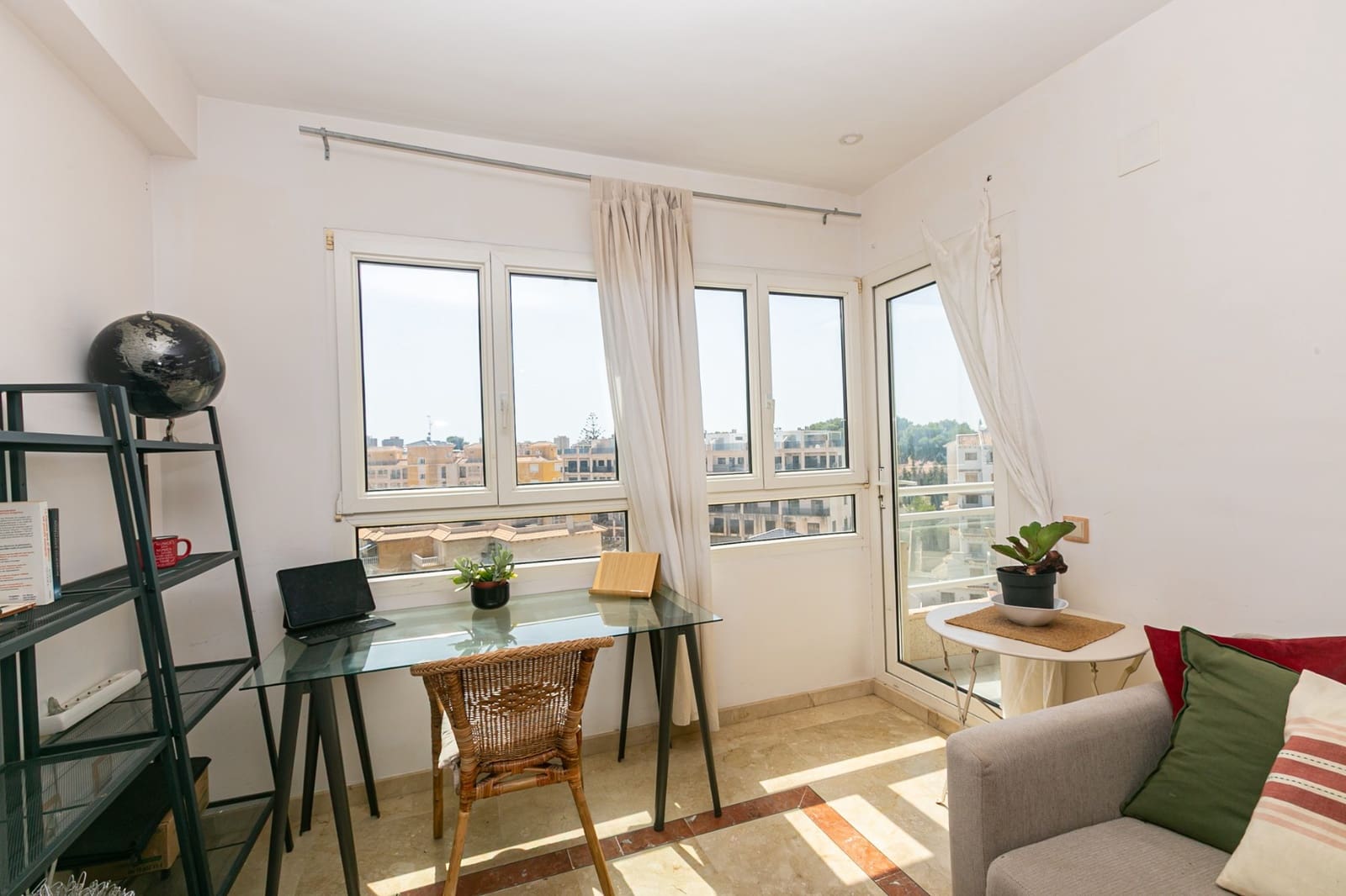 2 soverom Leilighet til salgs i Dehesa de Campoamor med svømmebasseng - € 199 000 (Ref: 10052015)
