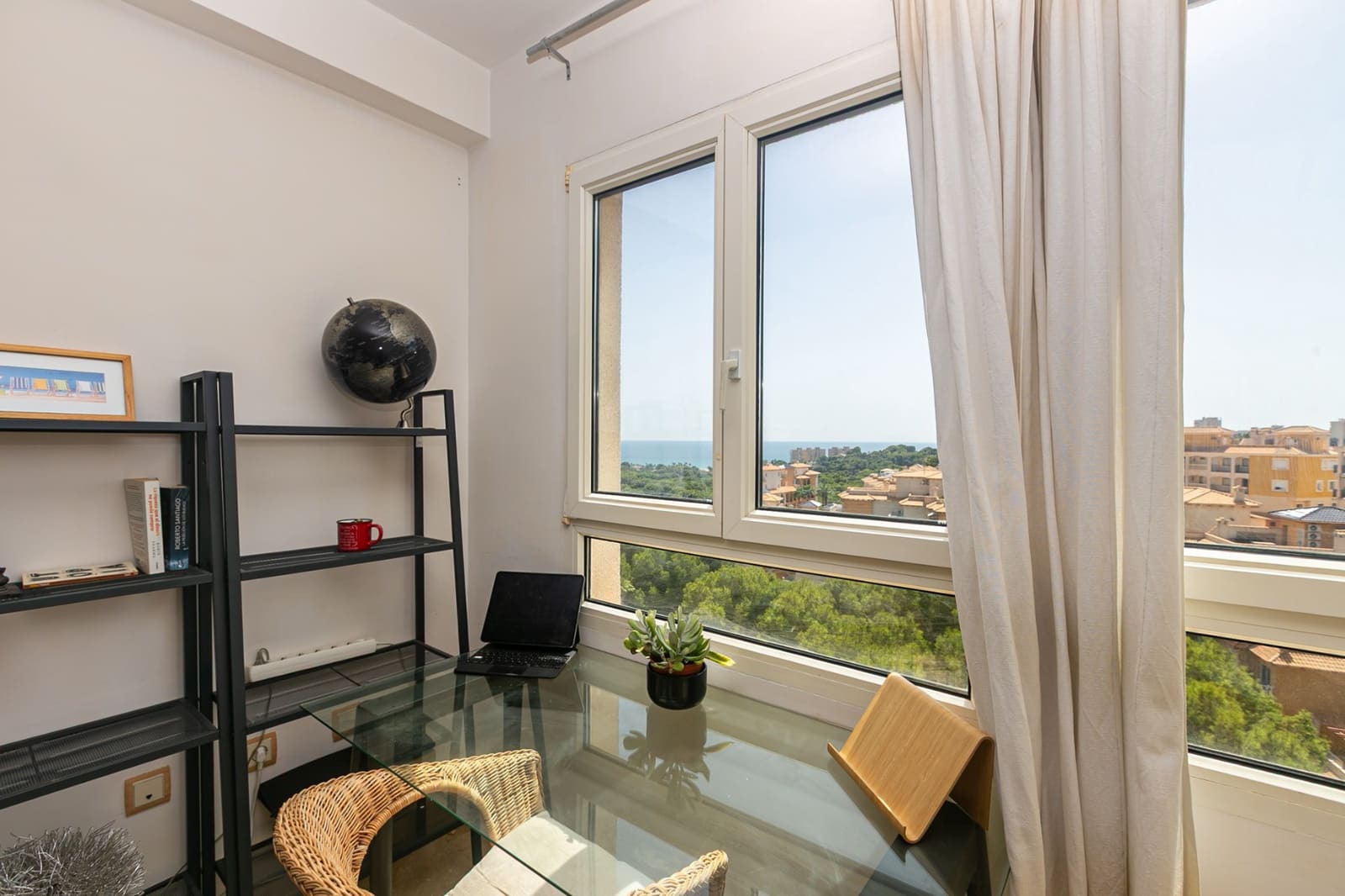 2 soverom Leilighet til salgs i Dehesa de Campoamor med svømmebasseng - € 199 000 (Ref: 10052015)