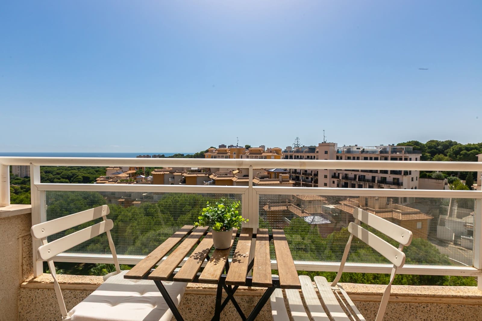 2 soverom Leilighet til salgs i Dehesa de Campoamor med svømmebasseng - € 199 000 (Ref: 10052015)