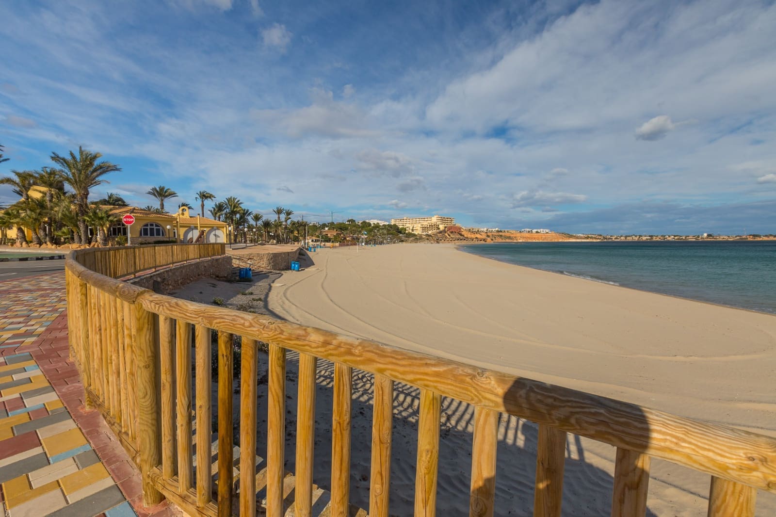 2 soverom Leilighet til salgs i Dehesa de Campoamor med svømmebasseng - € 199 000 (Ref: 10052015)