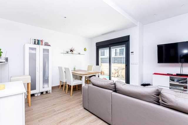 3 soveværelse Villa til salg i Doña Pepa, Rojales med swimmingpool - € 409.500 (Ref: 10052016)