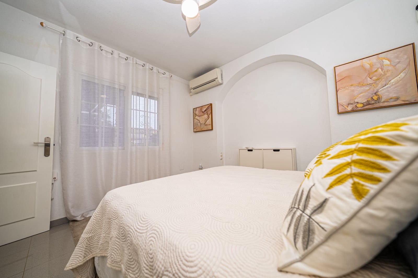 2 soveværelse Lejlighed til salg i Playa Flamenca med swimmingpool - € 290.000 (Ref: 10074484)