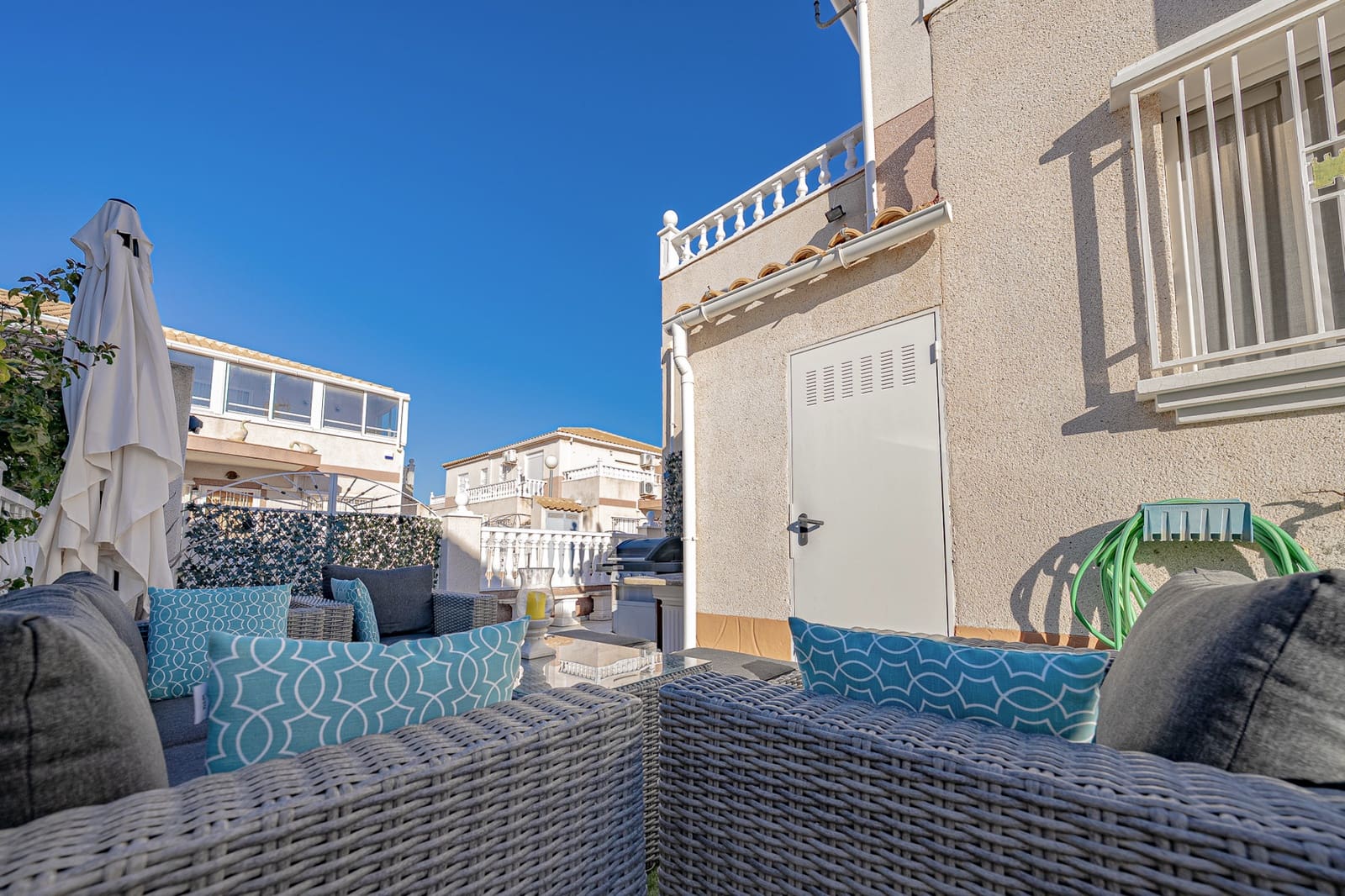 3 Zimmer Reihenhaus zu verkaufen in Cabo Roig mit Pool - 225.000 € (Ref: 10091281)