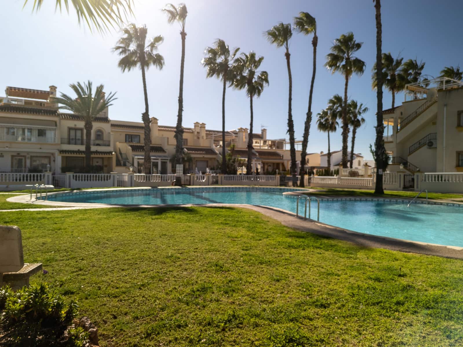 2 Zimmer Penthouse zu verkaufen in Playa Flamenca mit Pool - 249.000 € (Ref: 10098852)