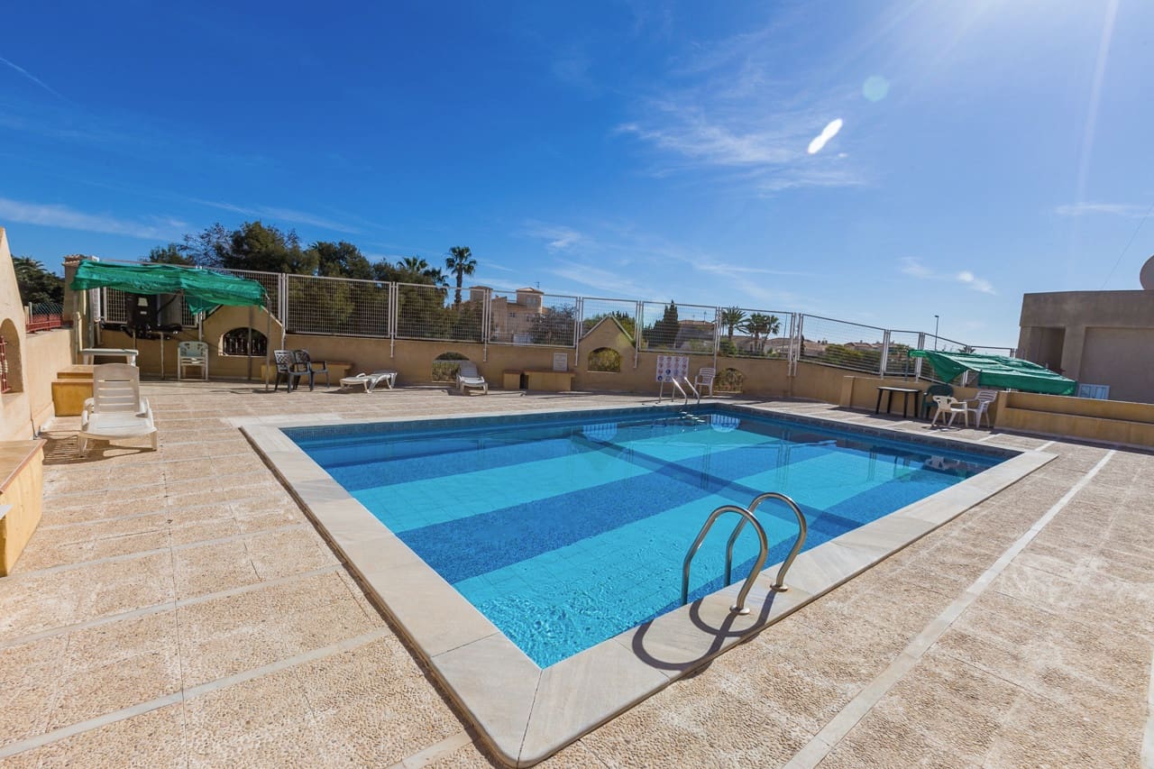 3 slaapkamer Huis te koop in Playa Flamenca met zwembad garage - € 179.000 (Ref: 10099013)
