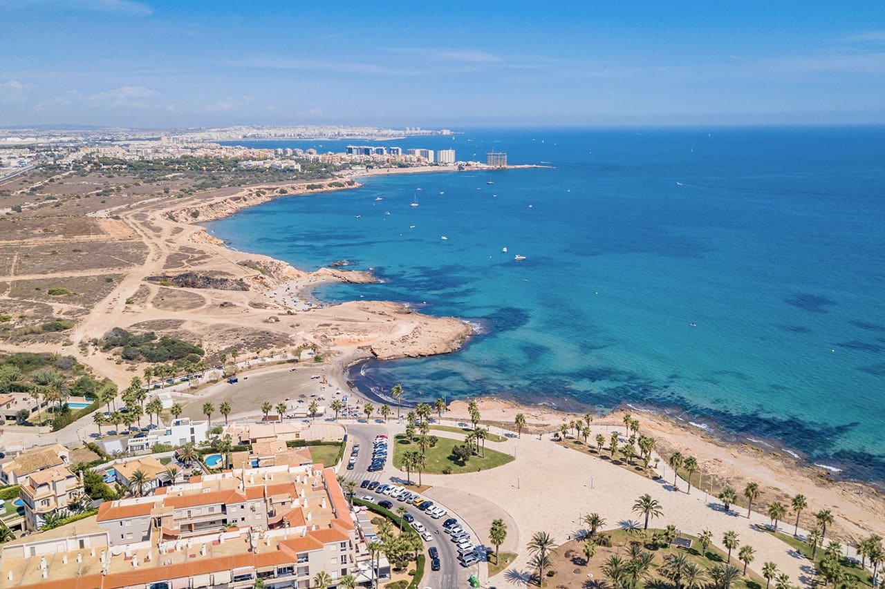 3 slaapkamer Huis te koop in Playa Flamenca met zwembad garage - € 179.000 (Ref: 10099013)