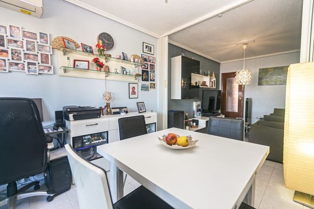 1 makuuhuone Huoneisto myytävänä paikassa El Molino, Torrevieja - 95 000 € (Ref: 10113353)