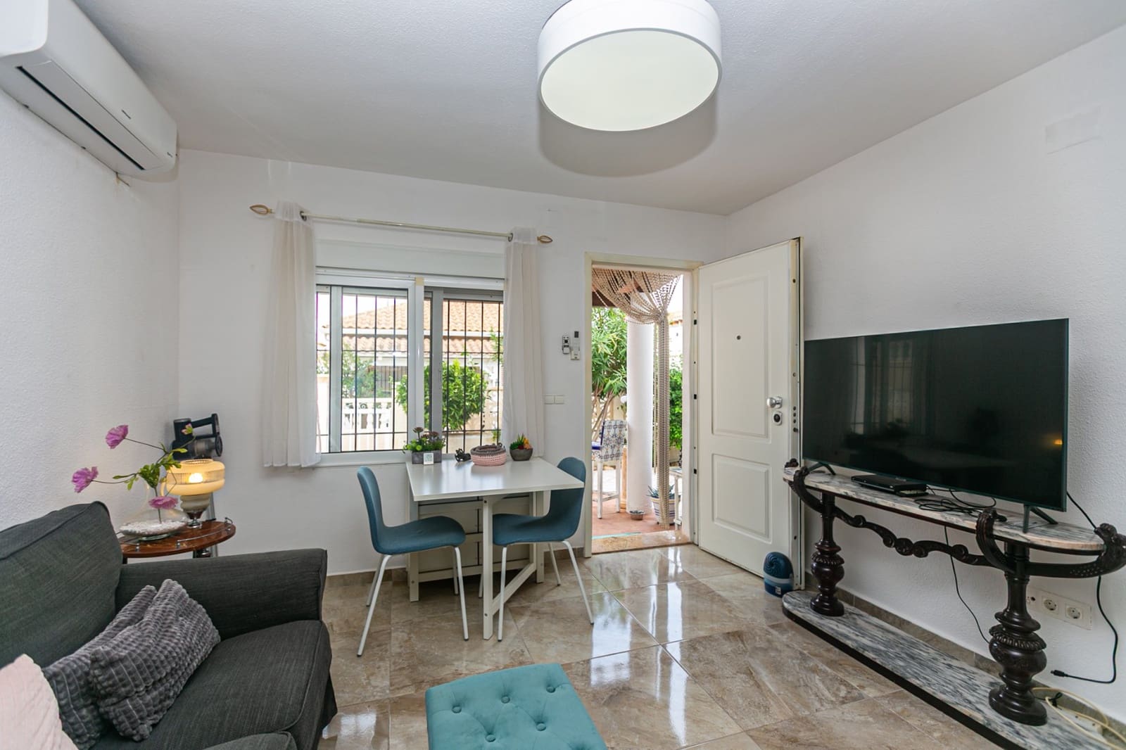 2 sovrum Bungalow till salu i Los Balcones med pool - 155 000 € (Ref: 10118022)