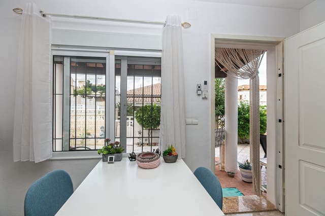 2 sovrum Bungalow till salu i Los Balcones med pool - 155 000 € (Ref: 10118022)