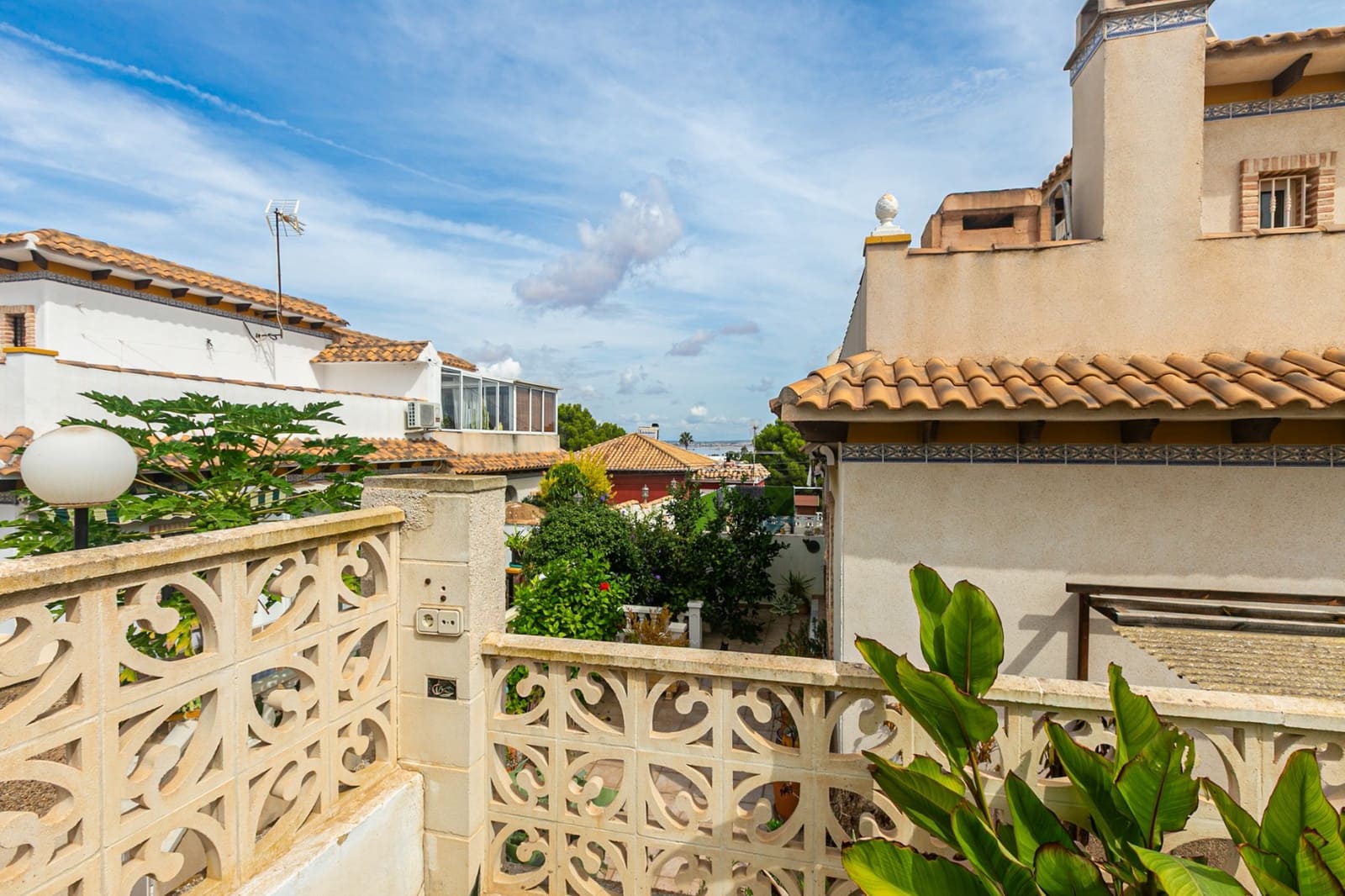 2 sovrum Bungalow till salu i Los Balcones med pool - 155 000 € (Ref: 10118022)