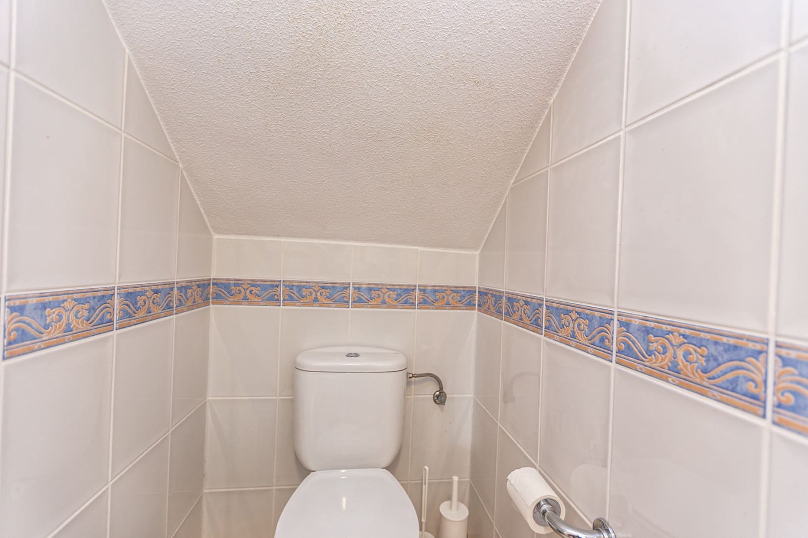 Chalet de 5 habitaciones en Villamartin en venta con piscina garaje - 698.900 € (Ref: 10134910)