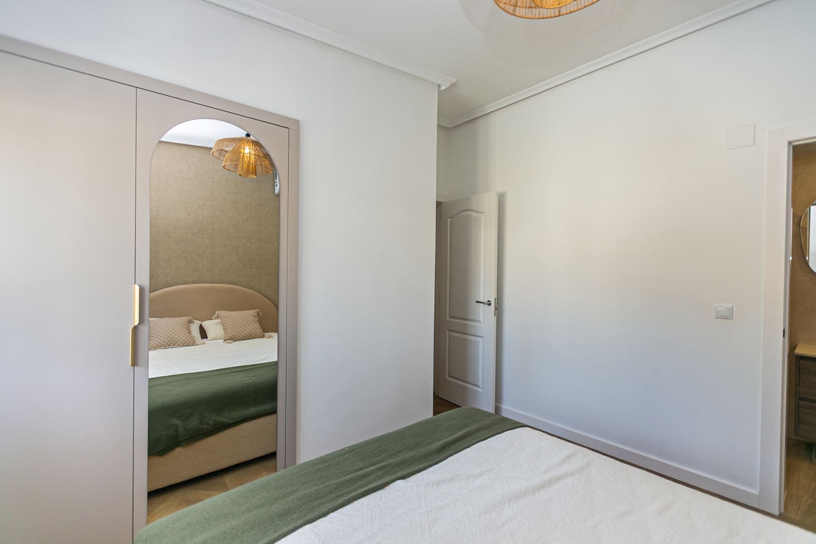 4 soverom Kjedet enebolig til salgs i Punta Prima med svømmebasseng garasje - € 749 000 (Ref: 10136447)