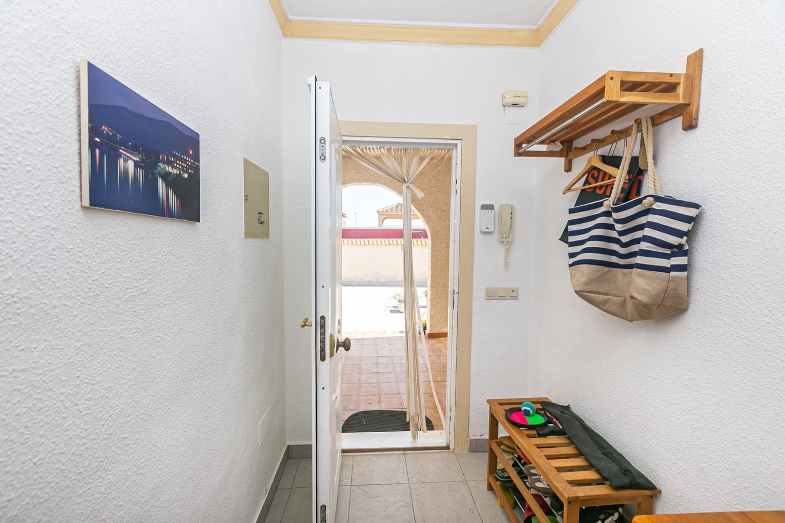 Chalet de 3 habitaciones en La Florida en venta con piscina garaje - 415.000 € (Ref: 10136742)