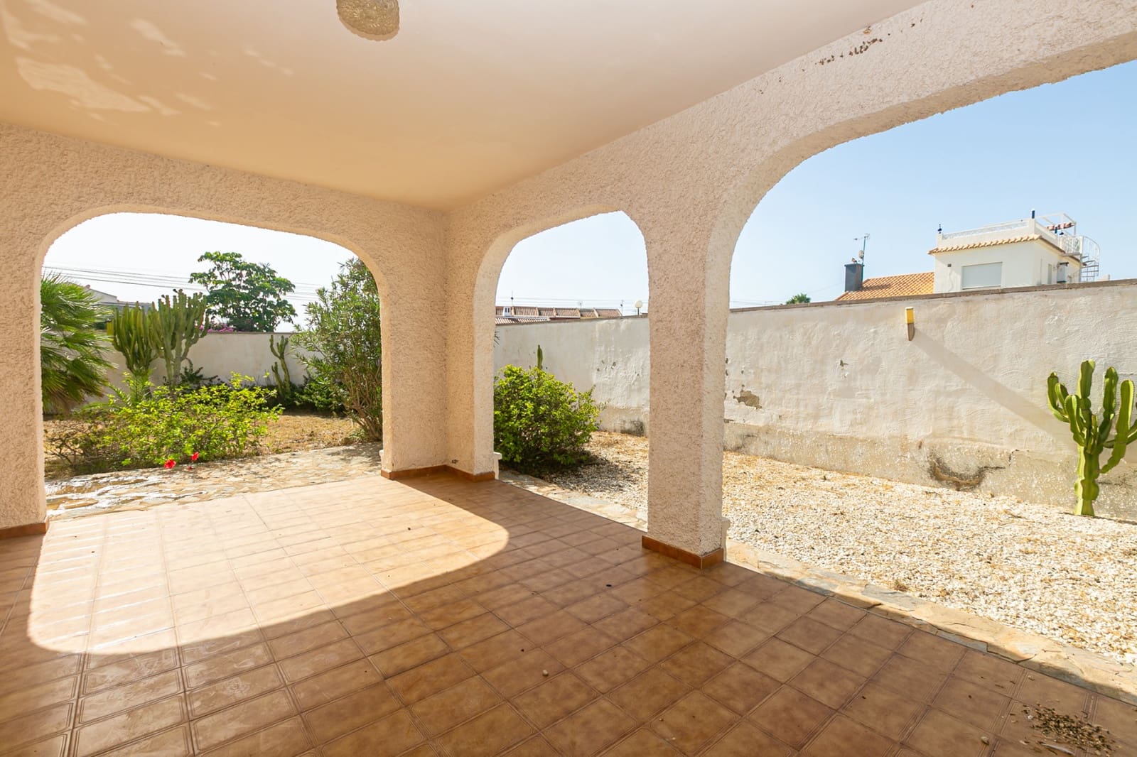 Chalet de 3 habitaciones en La Florida en venta con piscina garaje - 415.000 € (Ref: 10136742)