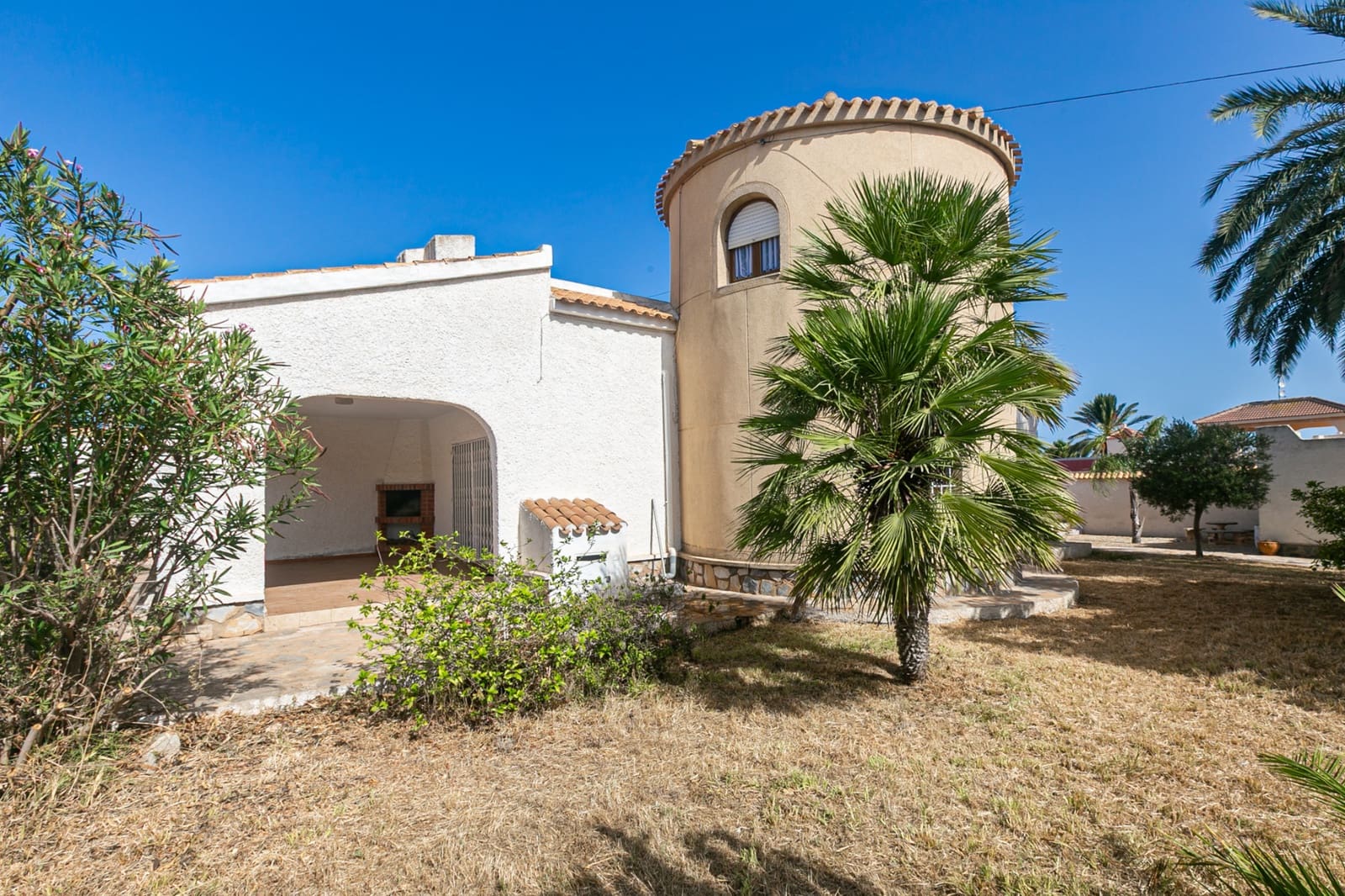 Chalet de 3 habitaciones en La Florida en venta con piscina garaje - 415.000 € (Ref: 10136742)
