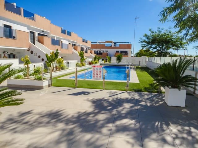 Ático de 3 habitaciones en Pilar de la Horadada ciudad, Pilar de la Horadada en venta con piscina garaje - 325.000 € (Ref: 10140201)