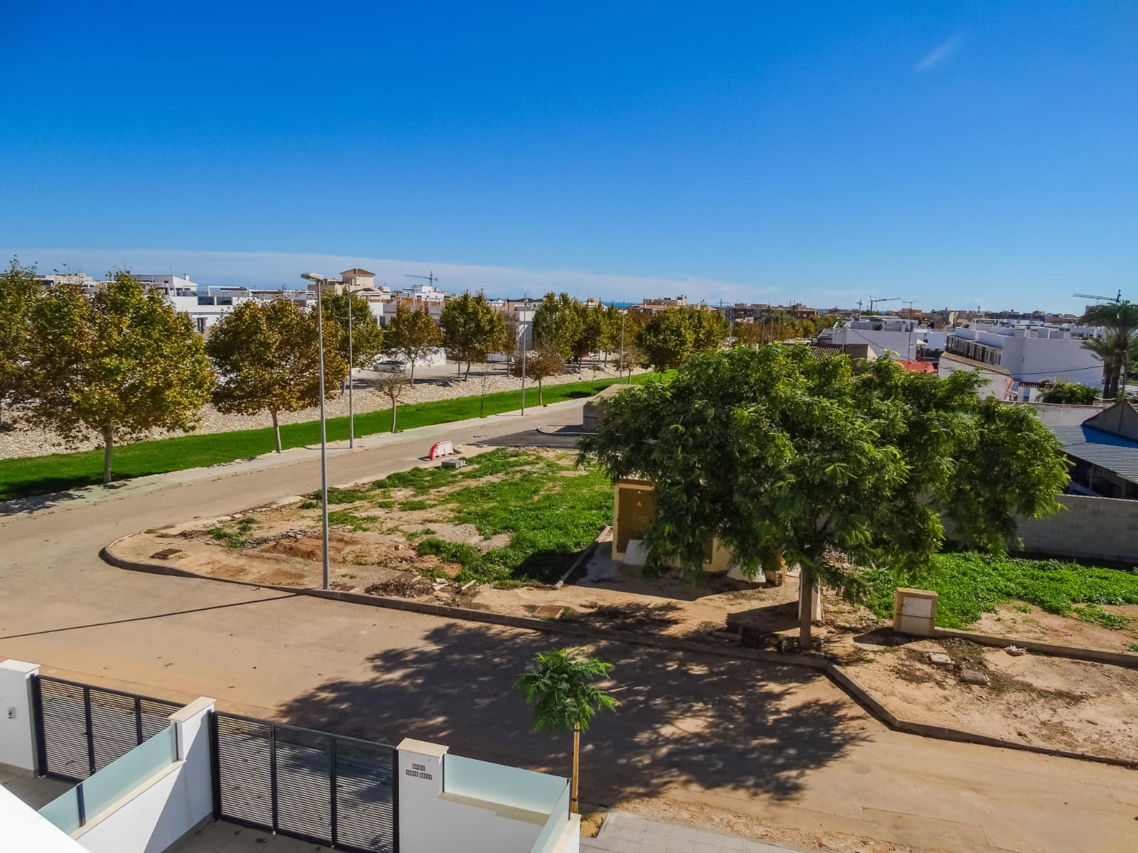 Ático de 3 habitaciones en Pilar de la Horadada en venta con piscina garaje - 325.000 € (Ref: 10140201)
