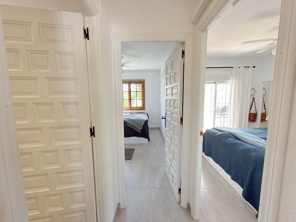 2 quarto Casa em Banda para venda em Villamartin com piscina garagem - 229 000 € (Ref: 10144838)