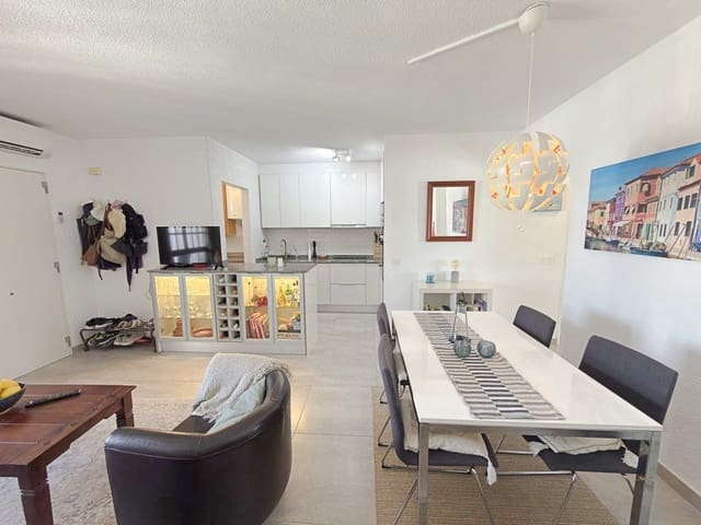 2 quarto Casa em Banda para venda em Villamartin, Orihuela com piscina garagem - 229 000 € (Ref: 10144838)