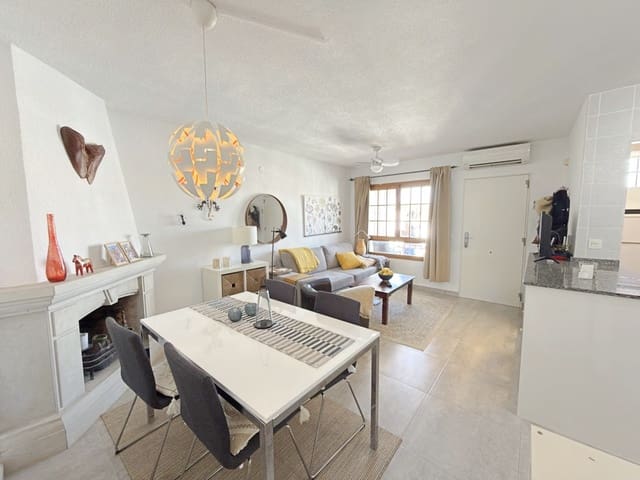 2 quarto Casa em Banda para venda em Villamartin, Orihuela com piscina garagem - 229 000 € (Ref: 10144838)