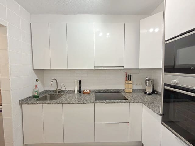 2 quarto Casa em Banda para venda em Villamartin, Orihuela com piscina garagem - 229 000 € (Ref: 10144838)