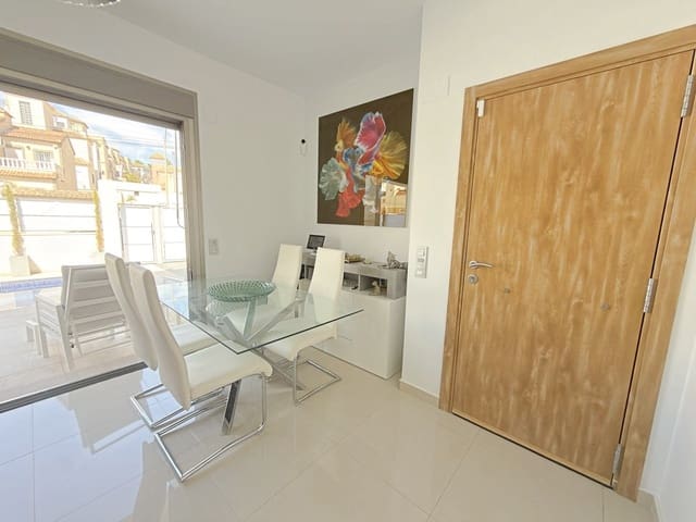 4 sovrum Villa till salu i Villamartin, Orihuela med pool garage - 469 950 € (Ref: 10144839)