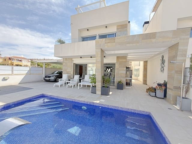 4 sovrum Villa till salu i Villamartin, Orihuela med pool garage - 469 950 € (Ref: 10144839)