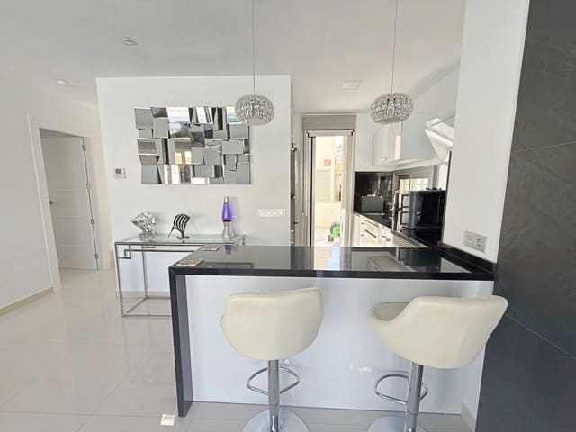 4 sovrum Villa till salu i Villamartin, Orihuela med pool garage - 469 950 € (Ref: 10144839)